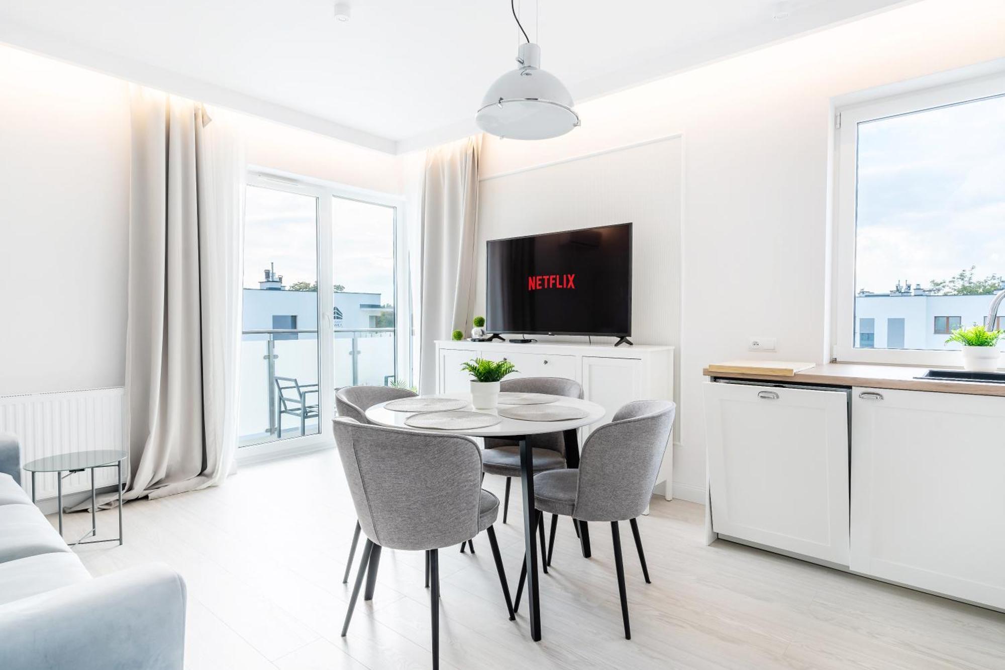 Belle View - 3Pok, Nawet 5 Lozek, Piekny Widok Na Rzeke, Tv55" Z Netflix I Max, Parking, Winda Daire Iława Dış mekan fotoğraf